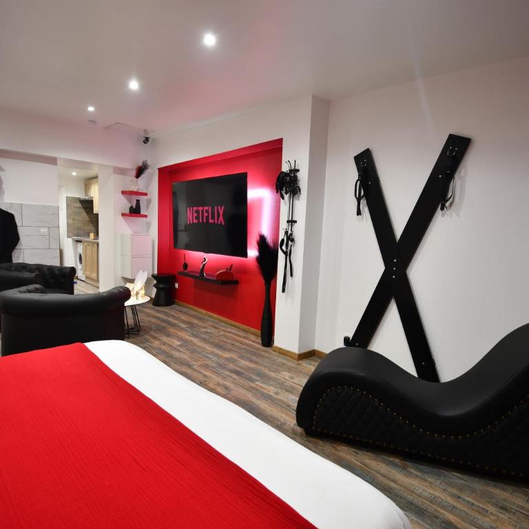 L'Arena - Love Room, Jacuzzi - Studio mit Whirlpool - 25