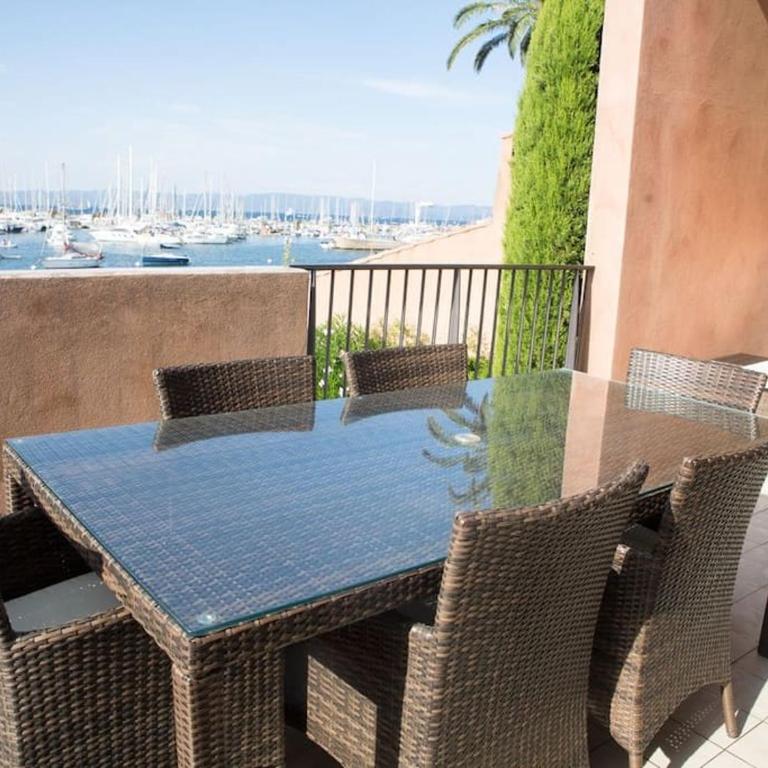 Appartement d'exception sur Porquerolles - Maison 3 Chambres - 12