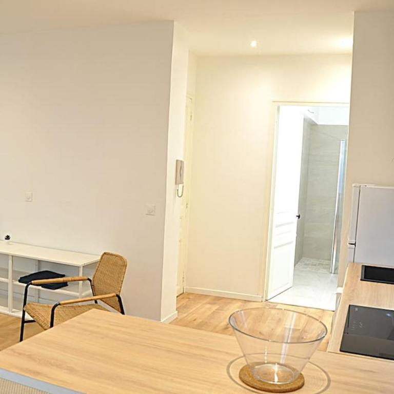 Votre Pied-à-Terre Idéal à Montmartre ! - Appartement 1 Chambre - 10