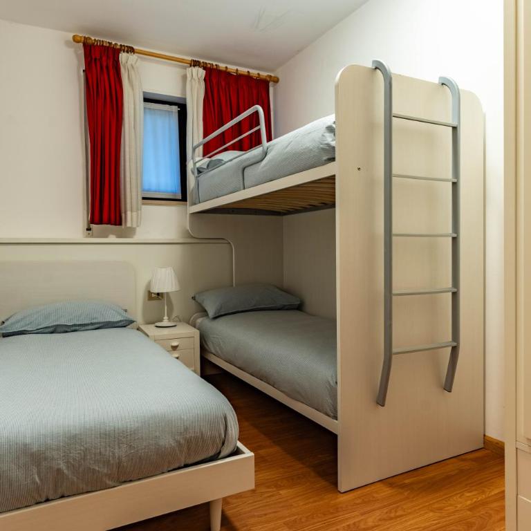 Trilo SaltaFoss - Appartamento con 2 Camere da Letto e con Vista Montagna - 7