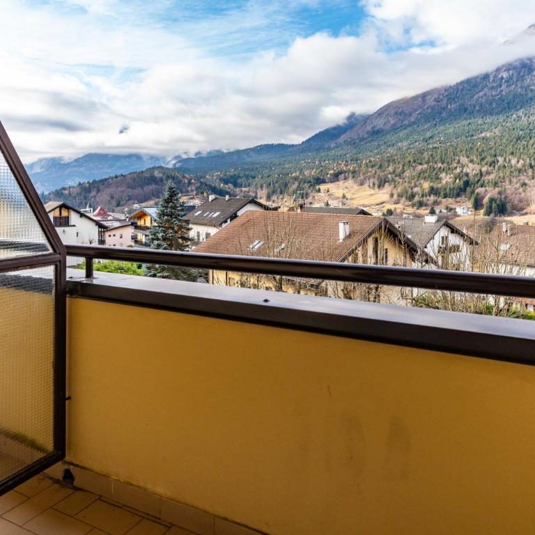 Trilo SaltaFoss - Appartamento con 2 Camere da Letto e con Vista Montagna - 23