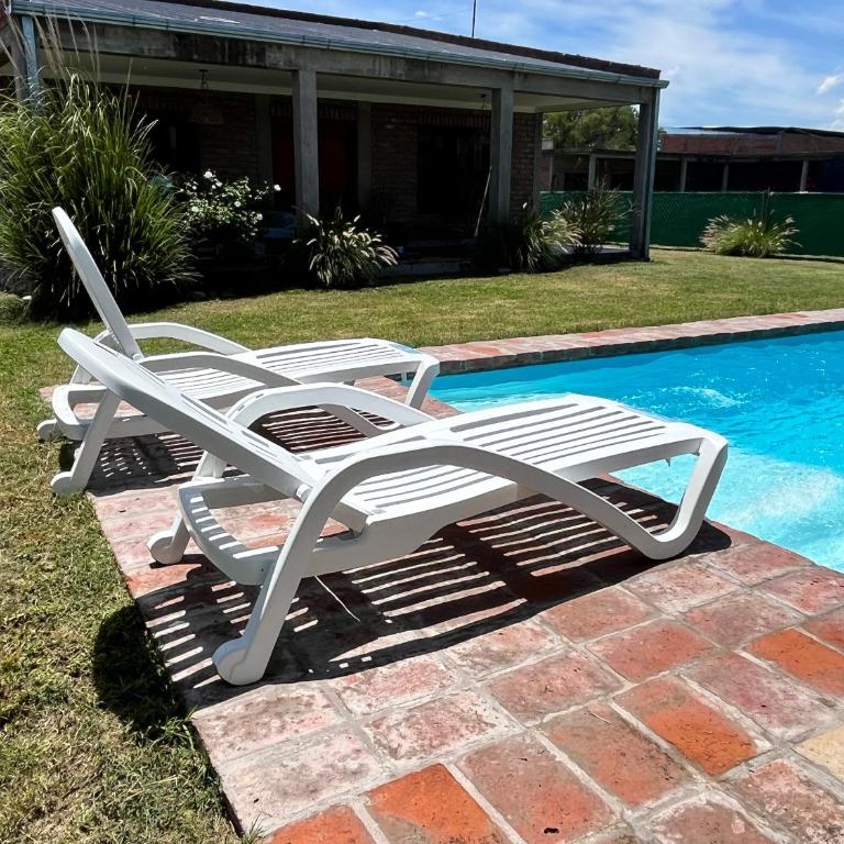 Salta Casa El rodeo - Three-Bedroom House - 4