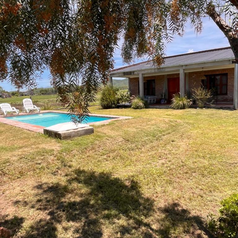 Salta Casa El rodeo - Three-Bedroom House - 2