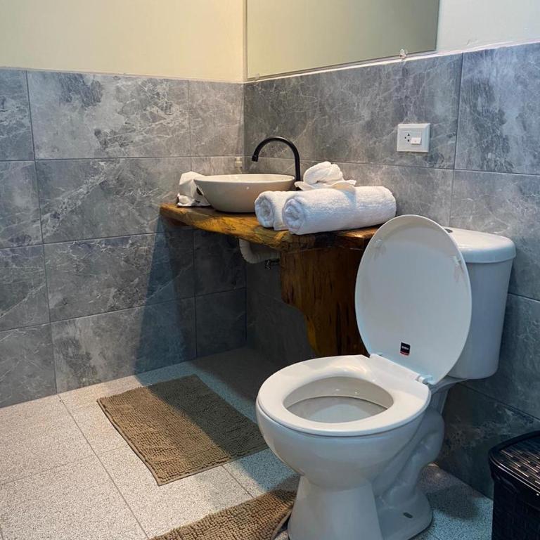 Cabañas Armonía y Jardín de Orquídeas - Habitación Doble Deluxe con balcón - 6