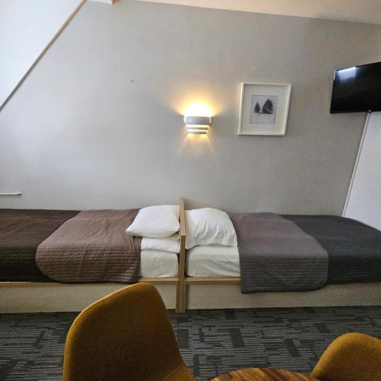 NevSki Apartments - Standard Studio - 15