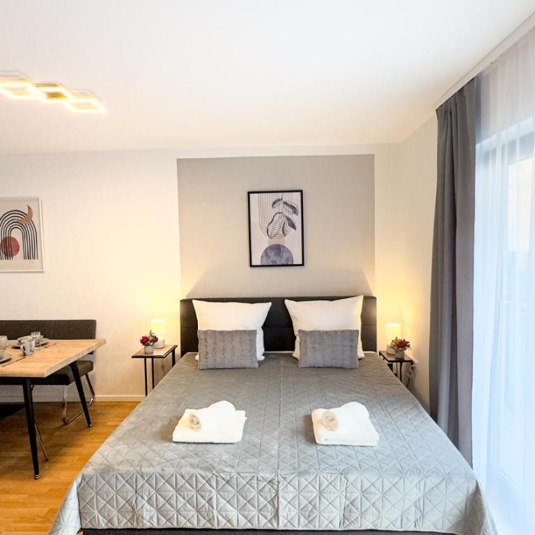 Charmantes 3-Zi-Apartment am Schlössle in Lechhausen-Garage-Balkon-Küche-Smart TV - Appartement 3 Chambres avec Balcon - 2