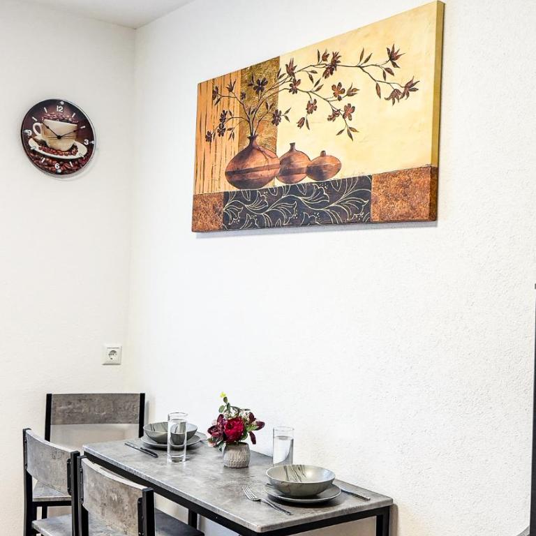 Charmantes 3-Zi-Apartment am Schlössle in Lechhausen-Garage-Balkon-Küche-Smart TV - Appartement 3 Chambres avec Balcon - 28