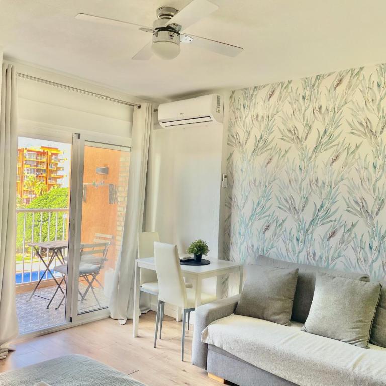 Vistas al Mar al Atardecer x Terraza Privada con Parking x Playa Cerca - Apartamento Estudio con vistas al mar - 23