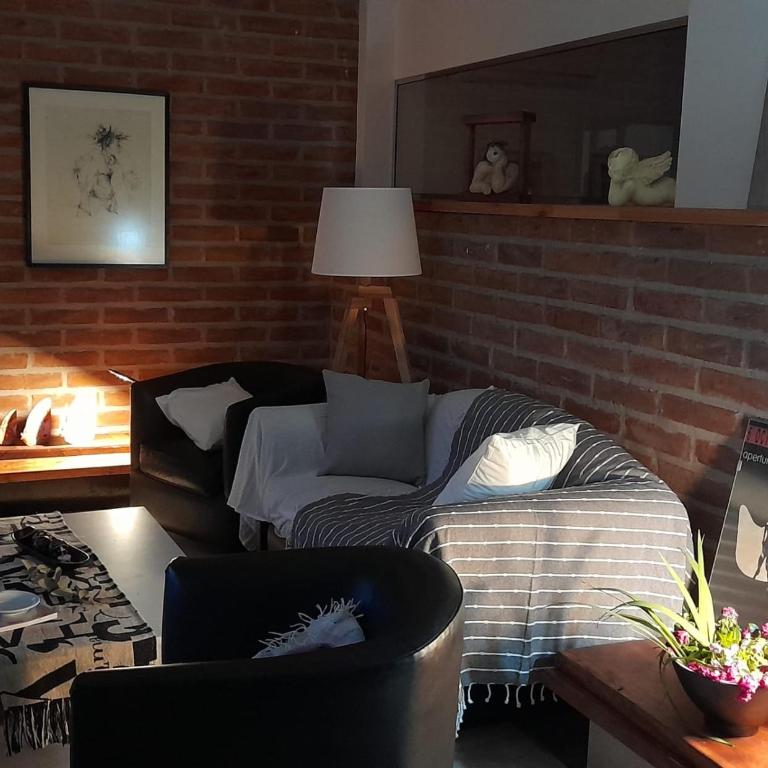 Hermosa casa de diseño en las lomas - Casa con 1 dormitorio - 12