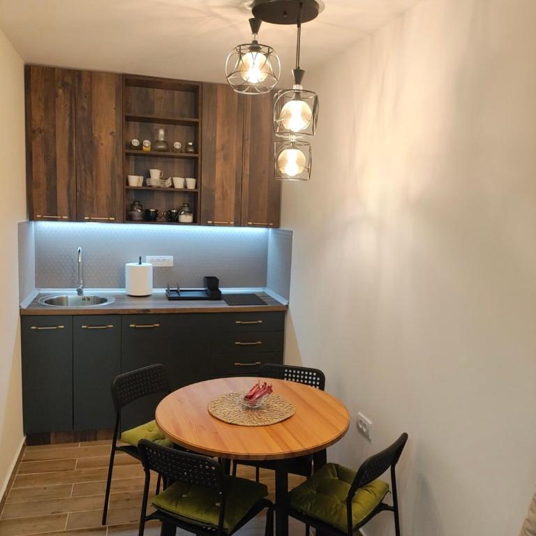 Kutak Iznad Oblaka 2 - One-Bedroom Apartment - 2