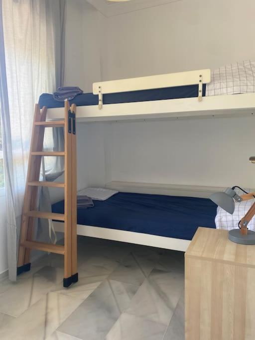 Piso en el centro de la Carihuela - Apartamento de 2 dormitorios - 23