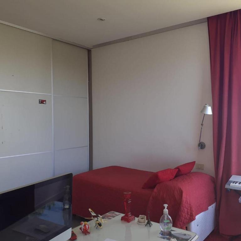 PILAR BARRIO PRIVADO con AMENITIES CASA 6 AMB CON PISCINA - Three-Bedroom House - 17