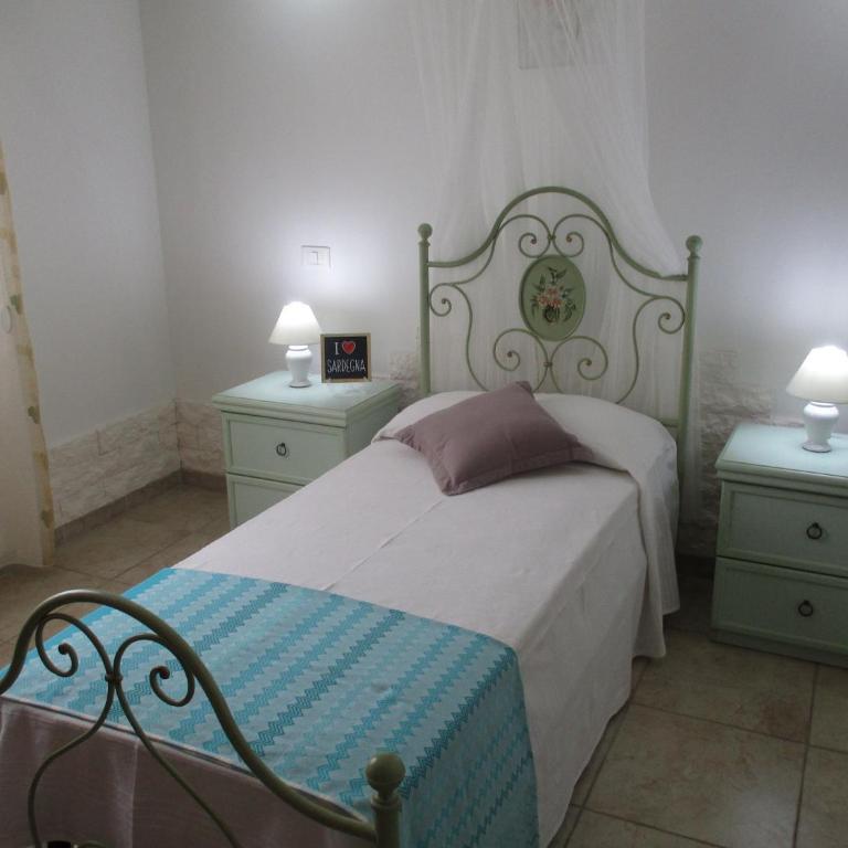 Villa Margherita Suite & charme - Camera Singola con Bagno Privato - 11