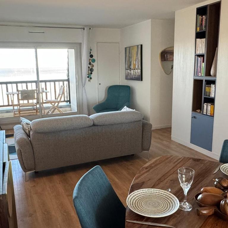 Appartement rénové 3 pièces, balcon vue mer, parking, internet, pour 4 pers. - FR-1-487-376 - Appartement - 8