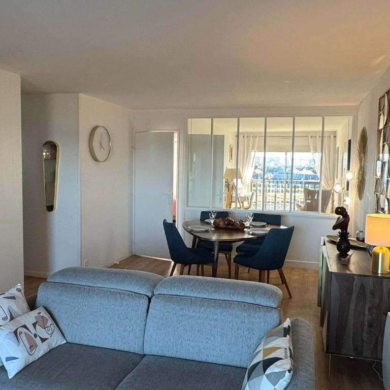 Appartement rénové 3 pièces, balcon vue mer, parking, internet, pour 4 pers. - FR-1-487-376 - Appartement - 9