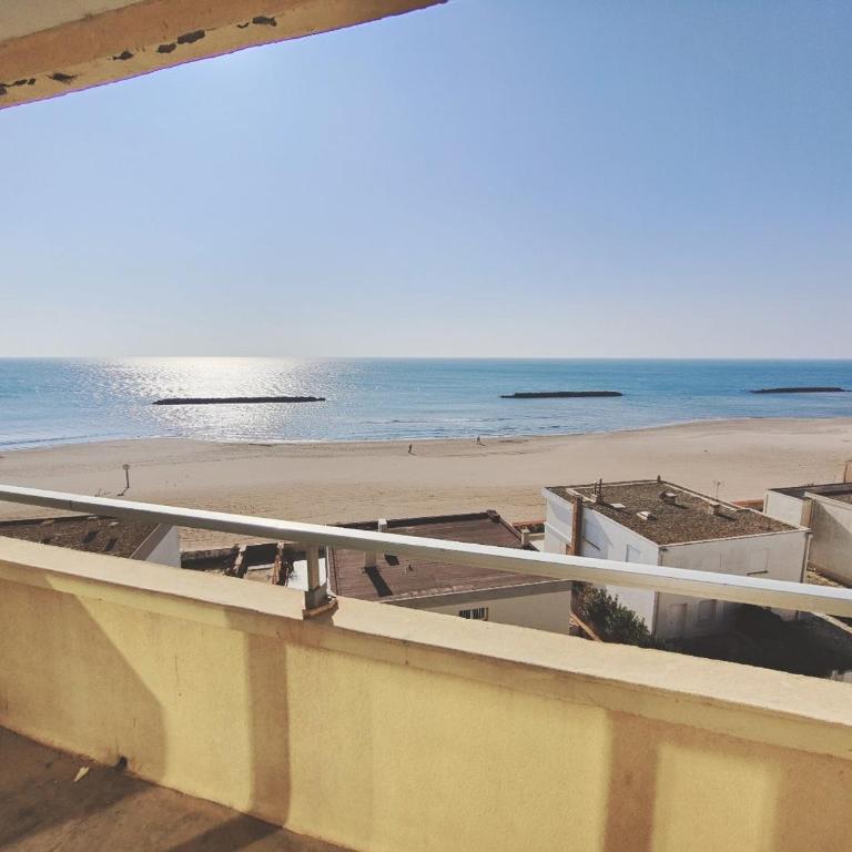 Appartement 6 pers, accès plage, parking sécurisé - FR-1-781-69 - Apartment - 1