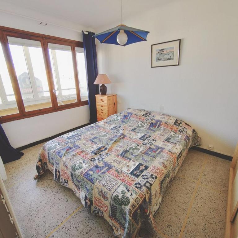 Appartement 6 pers, accès plage, parking sécurisé - FR-1-781-69 - Apartment - 5