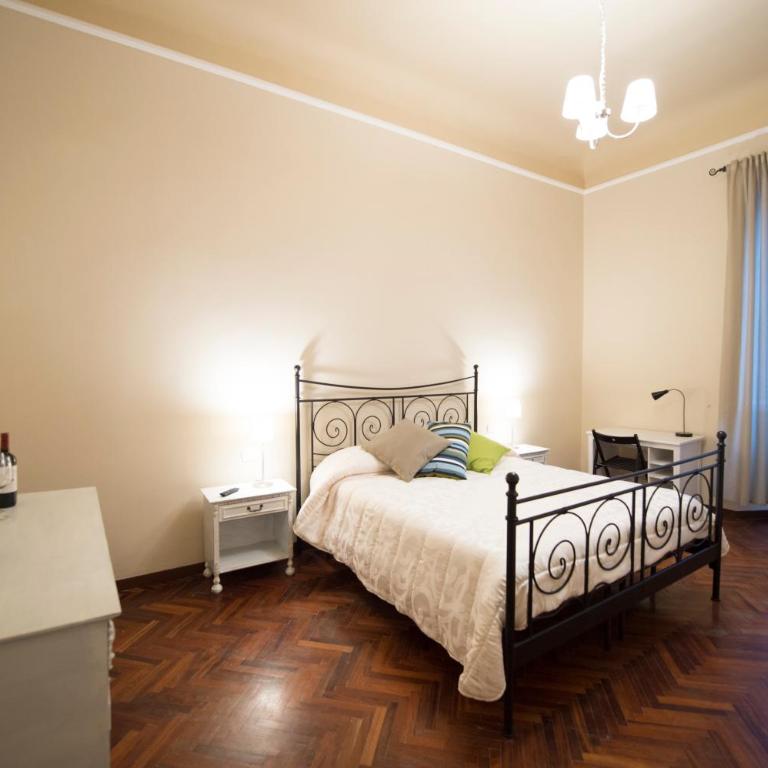 La Filarocca B&B - Basic Triple Room with Shared Bathroom - 3