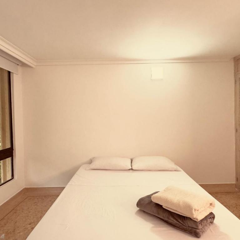 5 Hab, espacioso, piscina, al lado del Tesoro! - Apartamento - 45