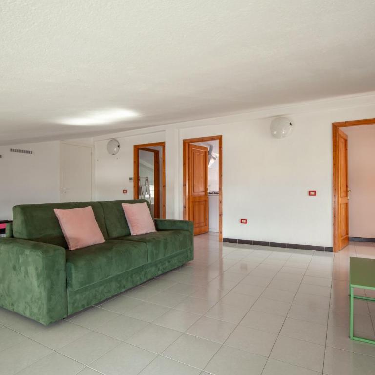 Spacebility Airport - self check-in - Apartment with Balcony - 50