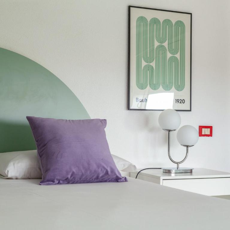 Spacebility Airport - self check-in - Apartment with Balcony - 13