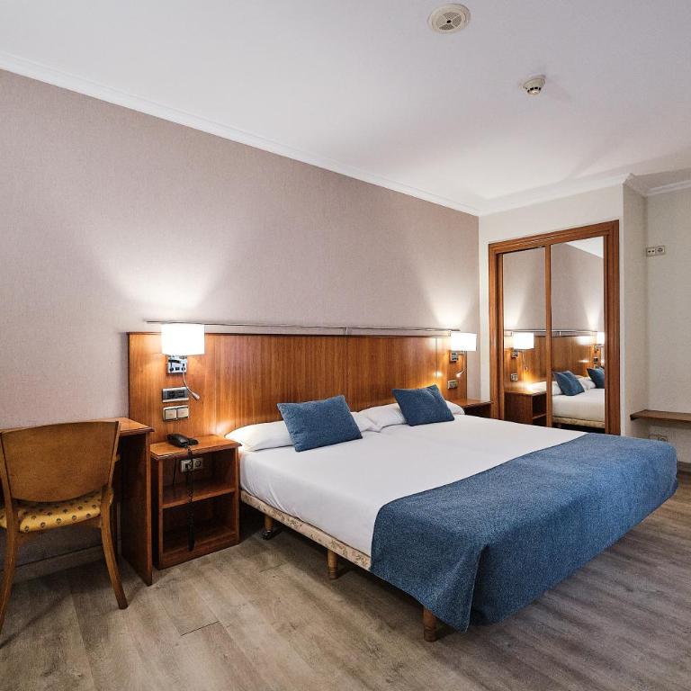 Hotel Ciudad de Compostela - Habitación Doble Económica - 3