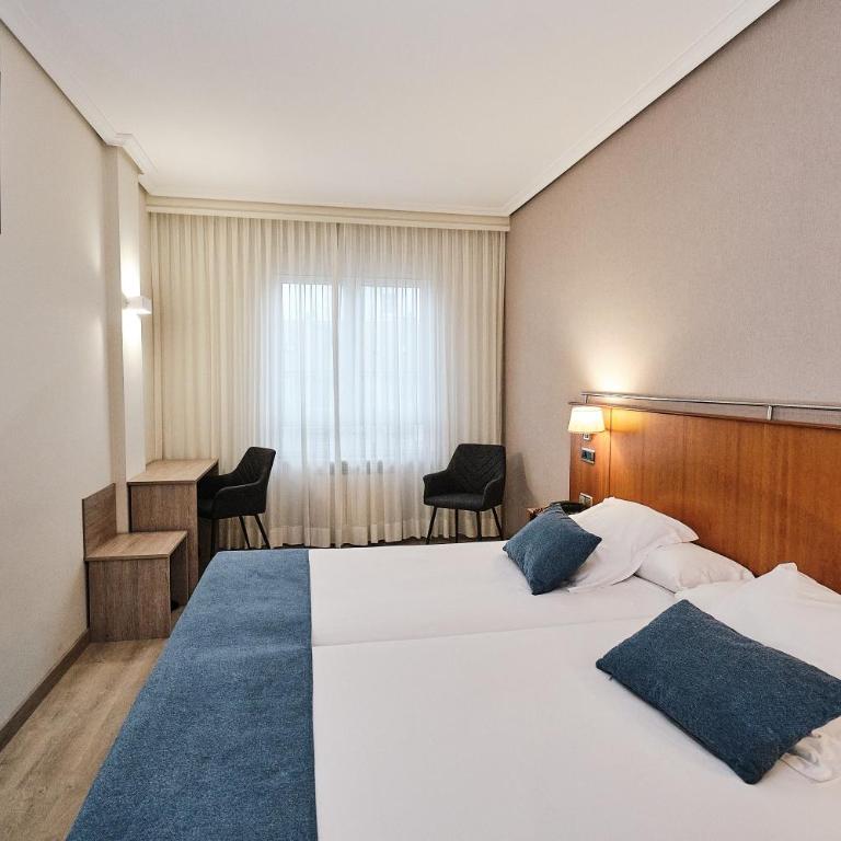 Hotel Ciudad de Compostela - Habitación Doble - 1 o 2 camas - 3