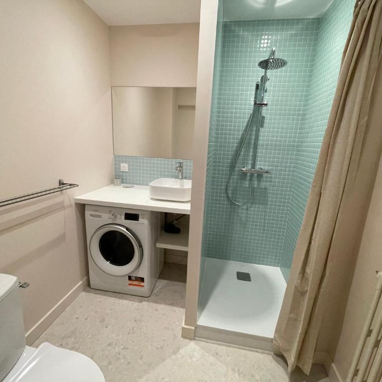 Ajania, Appt avec parking et petit jardin privé - Appartement 1 Chambre - 7
