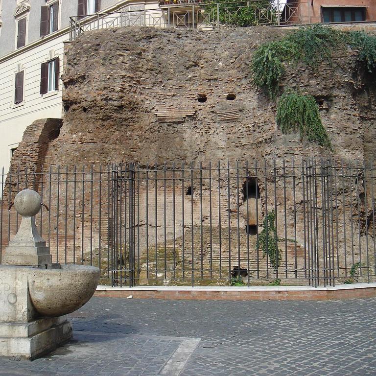 Iside Apt at Colosseum -2 bedrooms 2 bathrooms - Two-Bedroom Apartment - 46