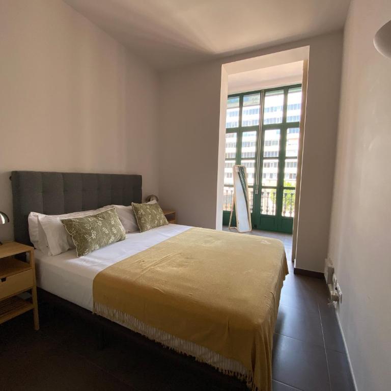 Casa Luxe Suites Barcelona - Two-Bedroom Apartment - 8