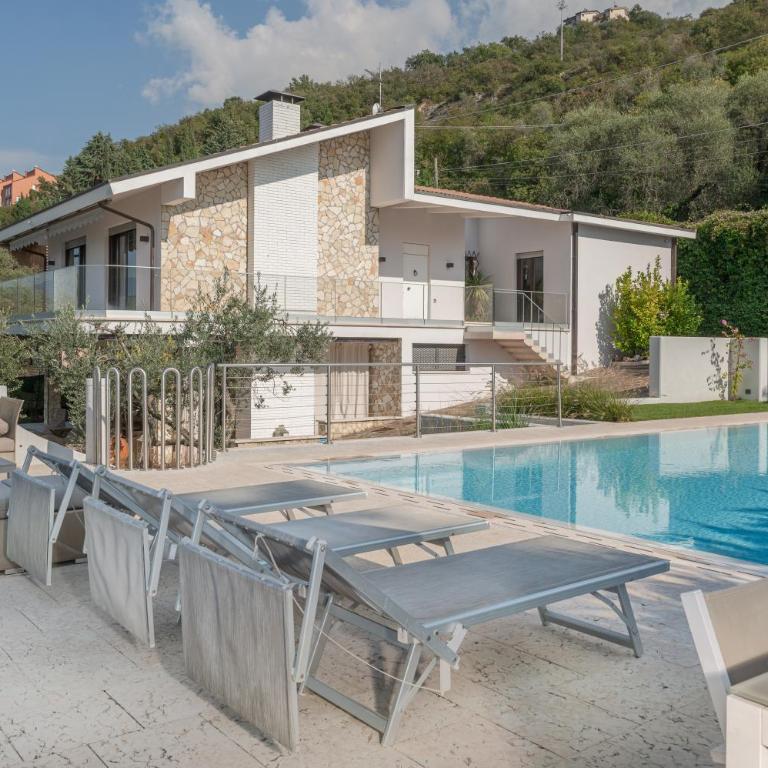 VillasGarda - Villa Lorena Carbona - Villa - 5