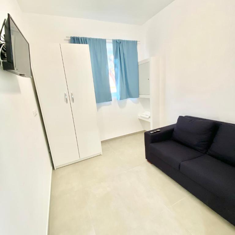 Il Viaggiatore ViaMadonnella - Camera Tripla Comfort - 10