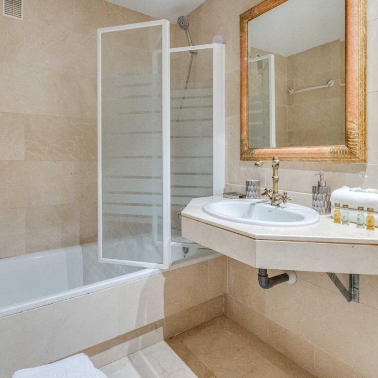 Mediterranean dream banus penthouse with seaviews - Apartment - 20