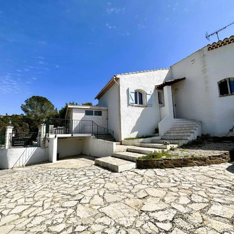 Villa Cigalou pour 8 personnes avec piscine chauffée et petite vue mer au domaine de Valcros à La Londe les Maures - Casa de 4 dormitorios - 4