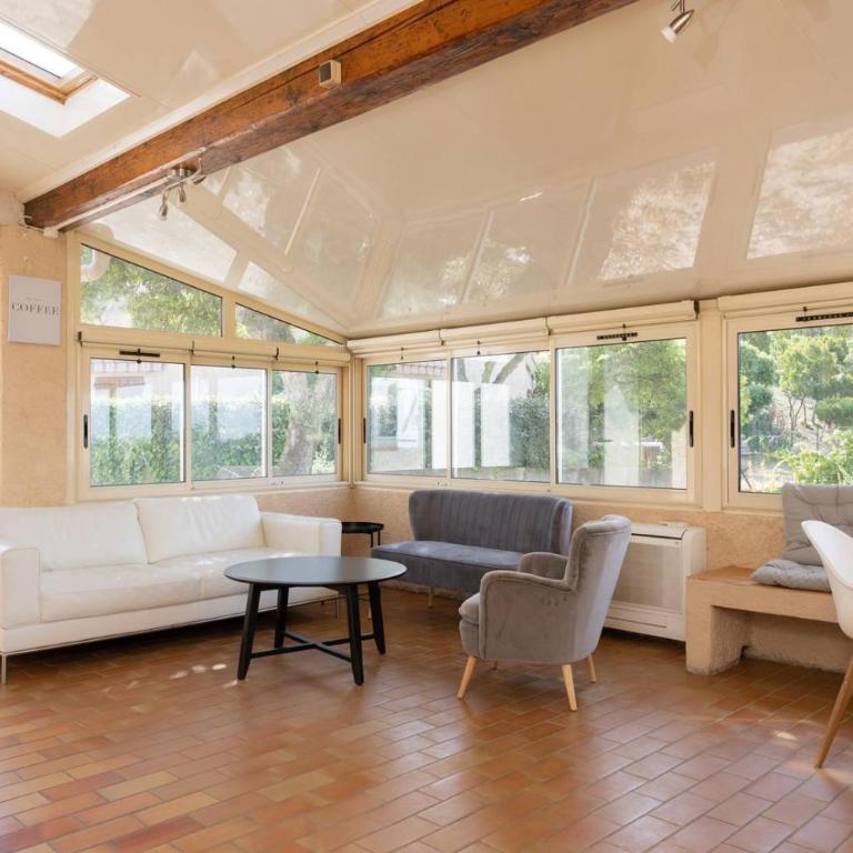 Villa Cigalou pour 8 personnes avec piscine chauffée et petite vue mer au domaine de Valcros à La Londe les Maures - Casa de 4 dormitorios - 8
