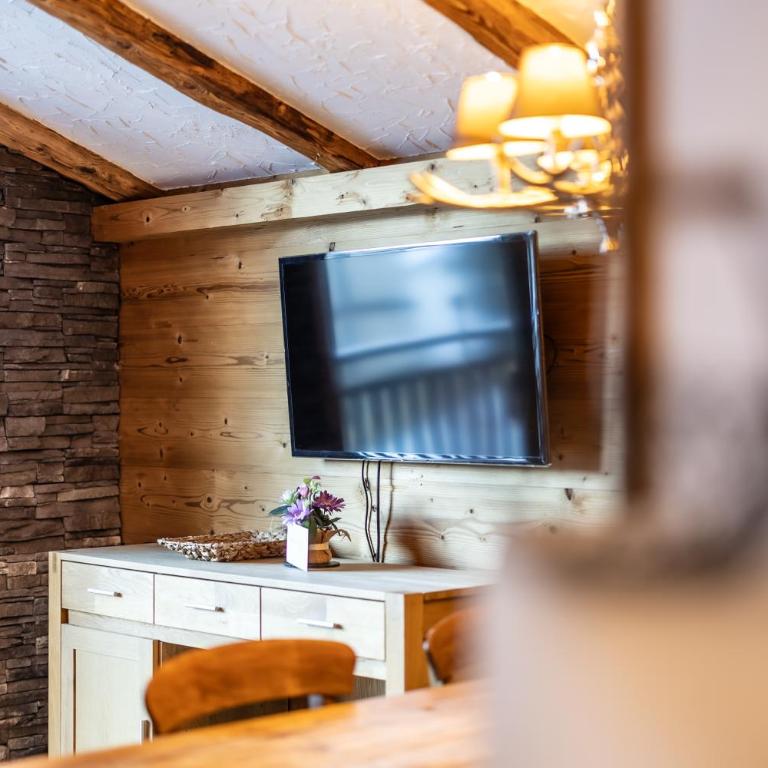 URALP Royal by Hello Fewo Apartments - Appartamento con 2 Camere da Letto e Balcone - 6