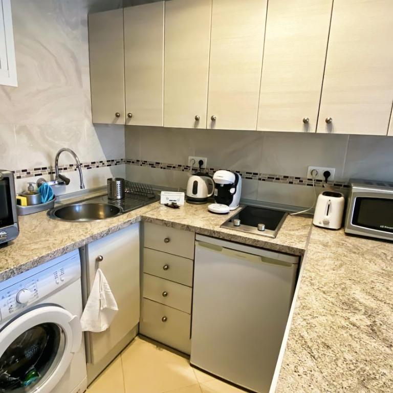Mar Benalmadena - Minerva - One-Bedroom Apartment - 6