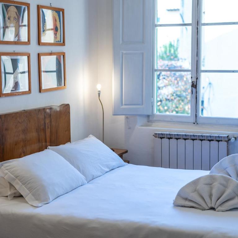 Sant'Antonino Cozy Corner - Three-Bedroom Apartment - 9