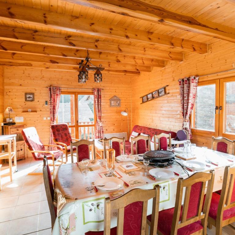 À 400m des pistes, confortable chalet pour 10 - Chalet - 11