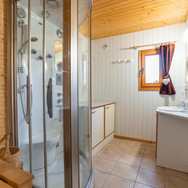 À 400m des pistes, confortable chalet pour 10 - Chalet - 23