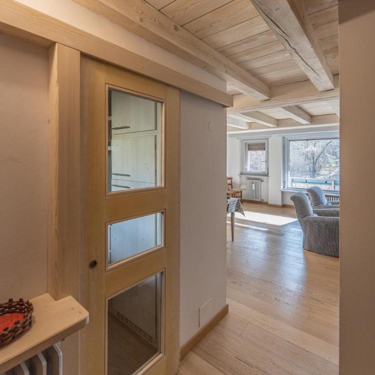 Casa Funivia, immersa nel verde e vicina al centro di Cortina - Appartamento con Balcone - 10