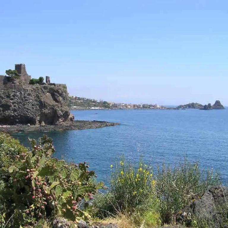 La Terrazza sul Mare Modern Apartment - Two-Bedroom Apartment with Terrace and Sea View - 40