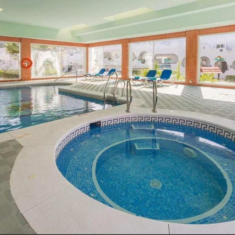 Casa Naranja, Cabopino 2 pools & heated indoor pool - Apartamento de 2 dormitorios - 35