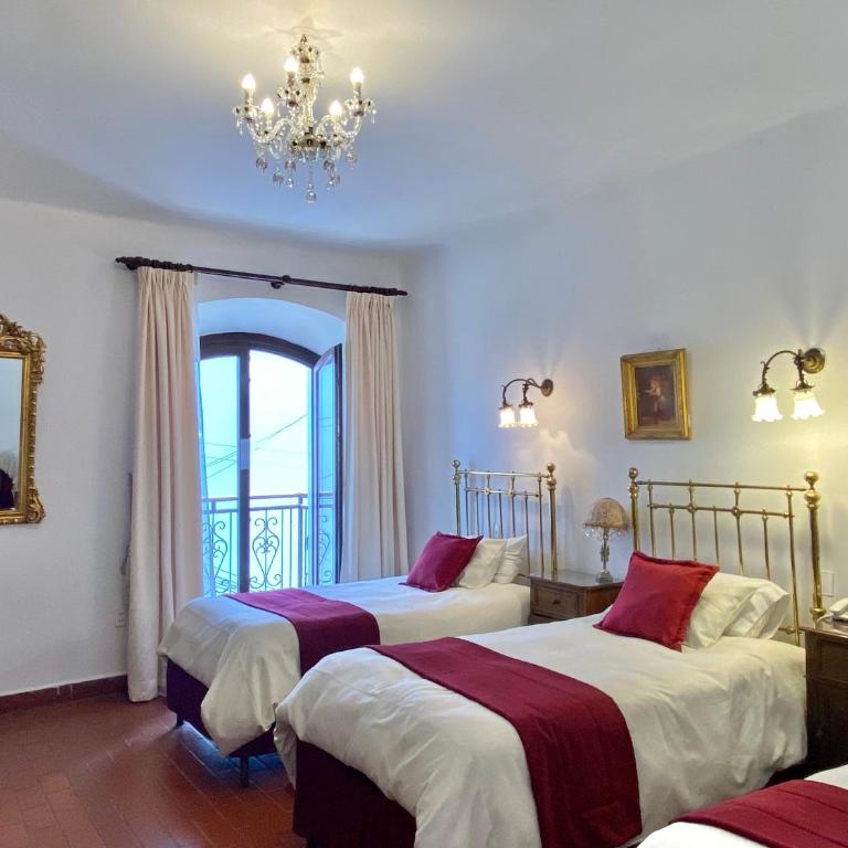 El Hotel de Su Merced - Habitación Triple - 1