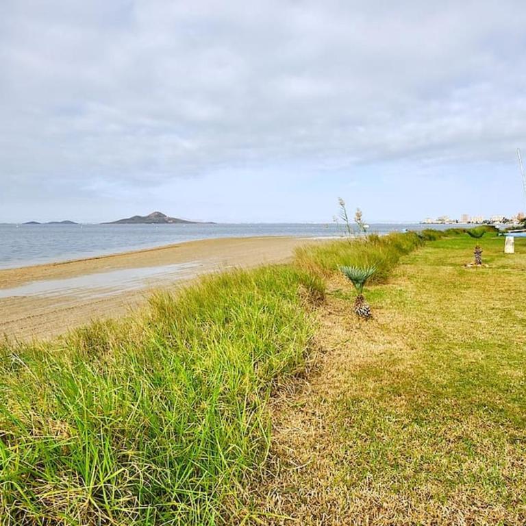 Retiro de Ensueño Frente al Mar - Three-Bedroom Apartment - 47