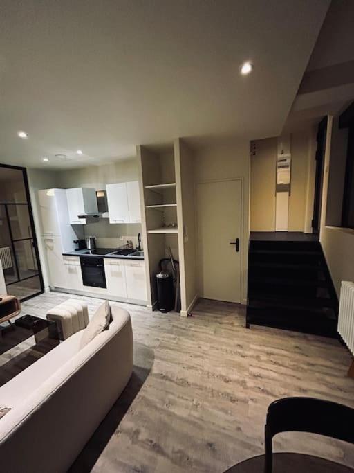 Appartement art deco Reims - Appartamento con 1 Camera da Letto - 13