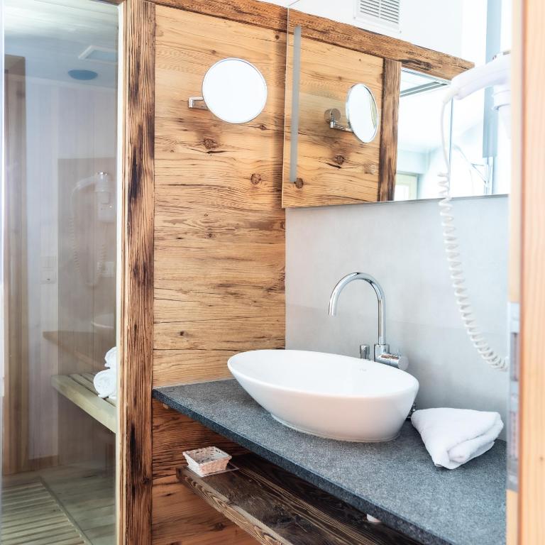 URALP Royal by Hello Fewo Apartments - Appartamento con 2 Camere da Letto e Balcone - 9