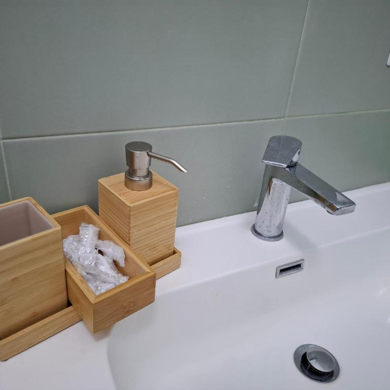 Al posto di Luca - Two-Bedroom Apartment with City View - 25
