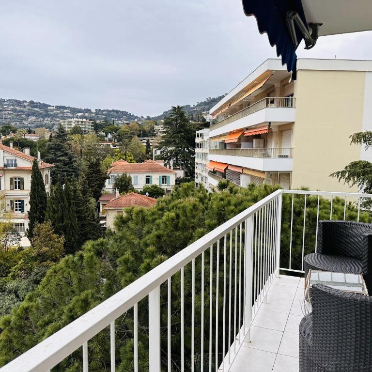 Two bedroom apartment on a high floor in the center of Cannes a few steps from the Croisette beaches - 2229 - Appartement 2 Chambres - 12