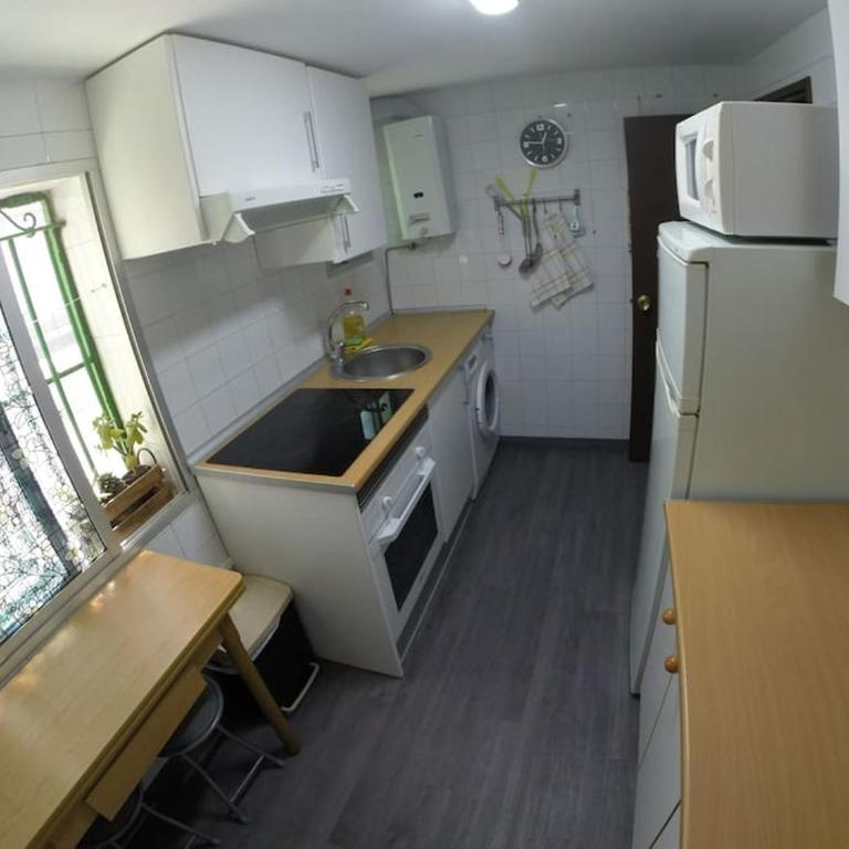 A 5 min de la playa Victoria y del Htal Pta Mar - Apartamento de 2 dormitorios - 17